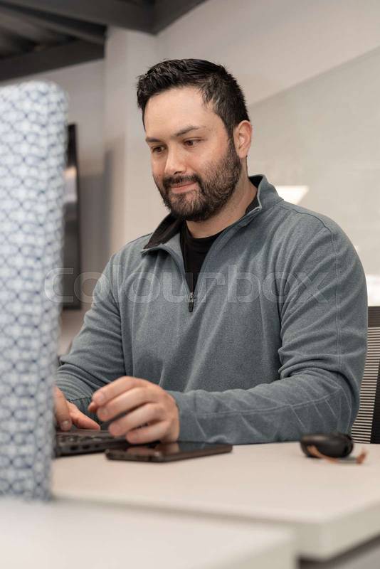 freelancer refines a pitch deck for a client while enjoying the calm and creative vibe