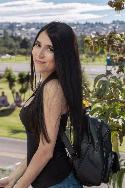 beauty and modern lifestyle of tourist on summer vacation woman