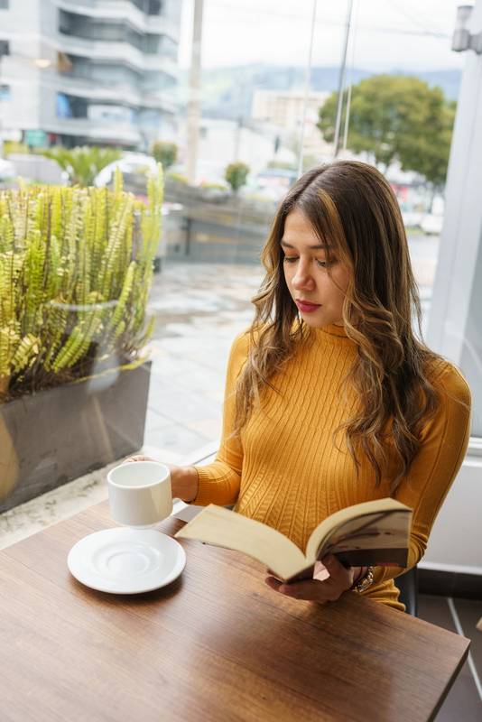 lifestyle and intellectual hobby, free time